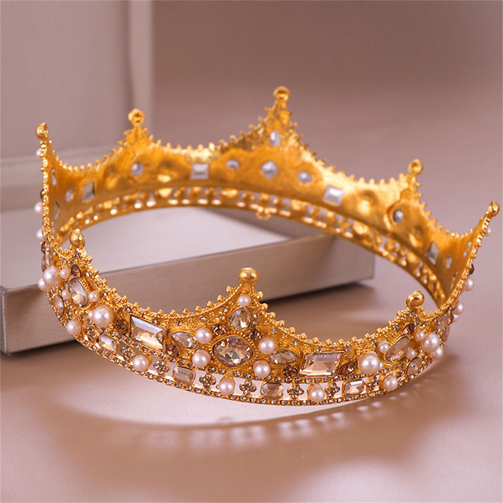 تاج زفاف مرصع بالأحجار الكريمة - مراجعة Wedding Decoration Supply وسعره